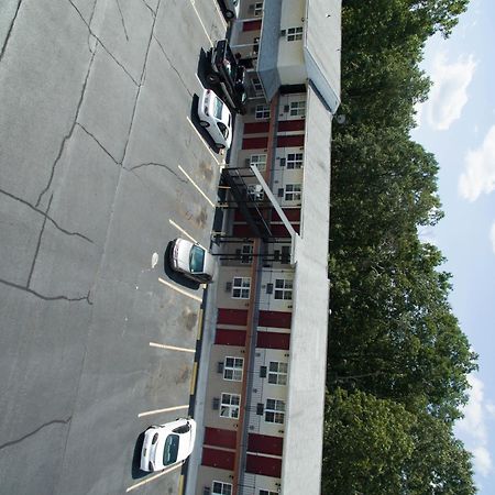 Red Carpet Inn Berlin Exterior foto